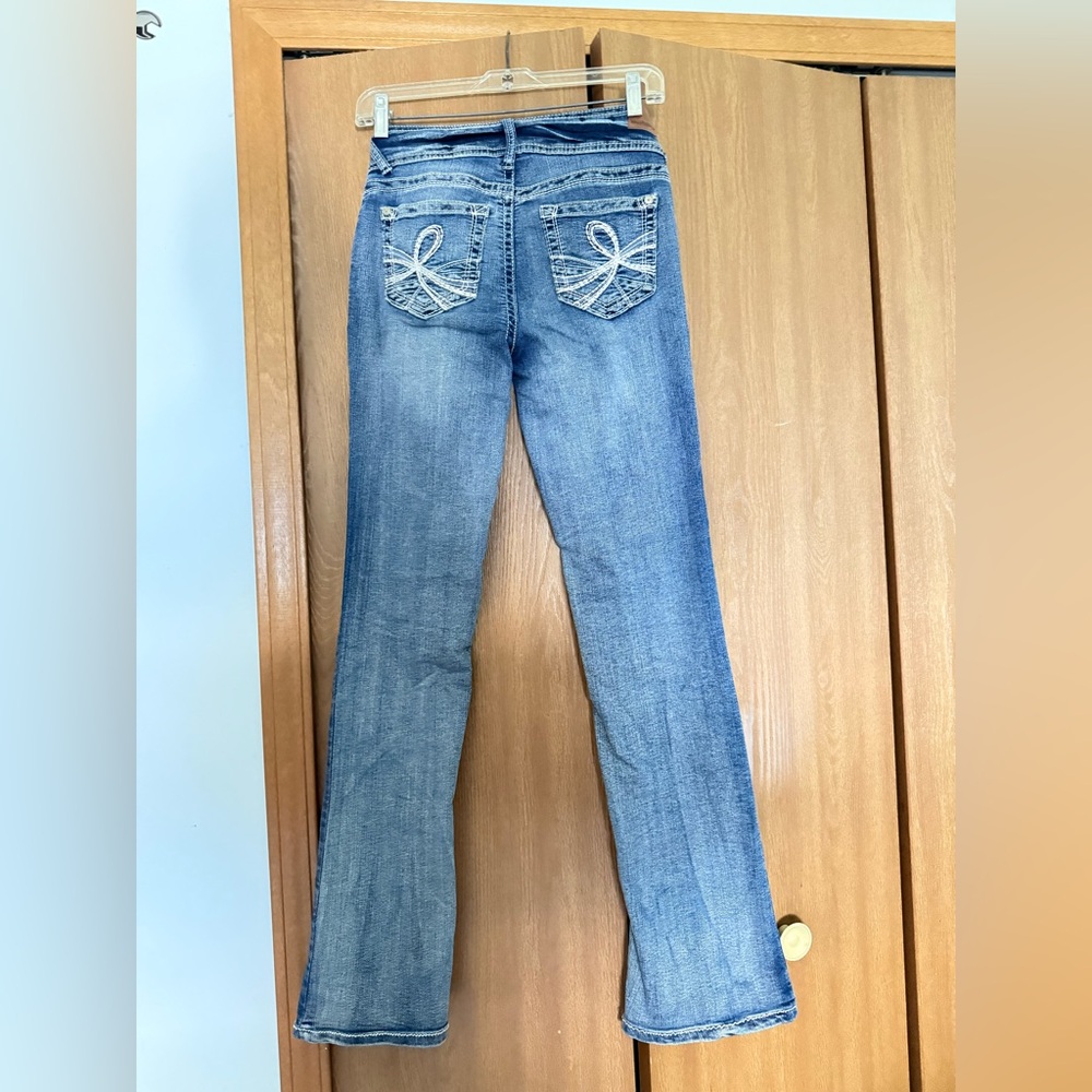 Wallflower Women's Blue Boot Cut Jeans